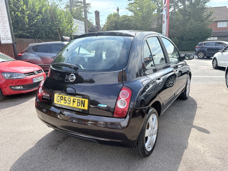 Nissan Micra Acenta Black #6