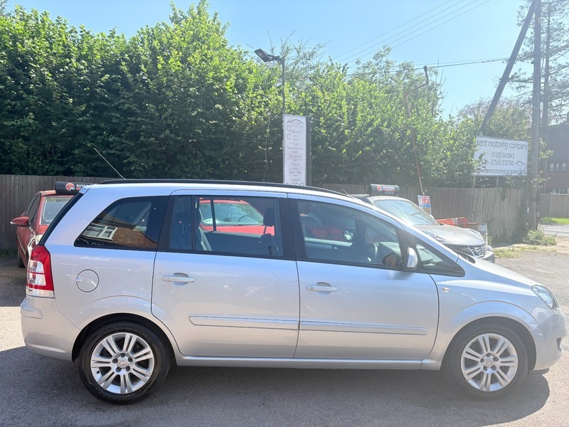 Vauxhall Zafira 1.8 16V Exclusiv Mpv Euro 5 120 Red #7