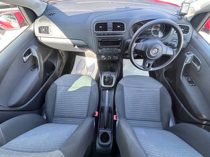 Volkswagen Polo 2013 63 1.4  #16