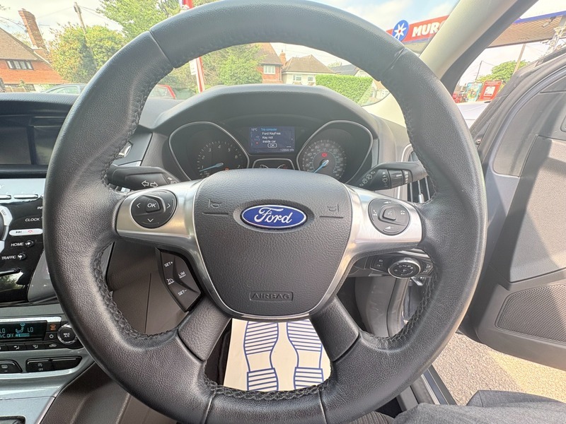 Ford Focus Hatchback 1.6 Zetec Powershift Euro 5 201363 Grey #12