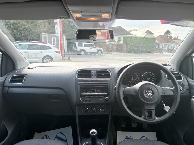 Volkswagen Polo Hatchback 1.4 White #13