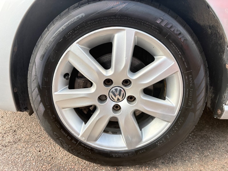 Volkswagen Polo Hatchback 1.4 White #18