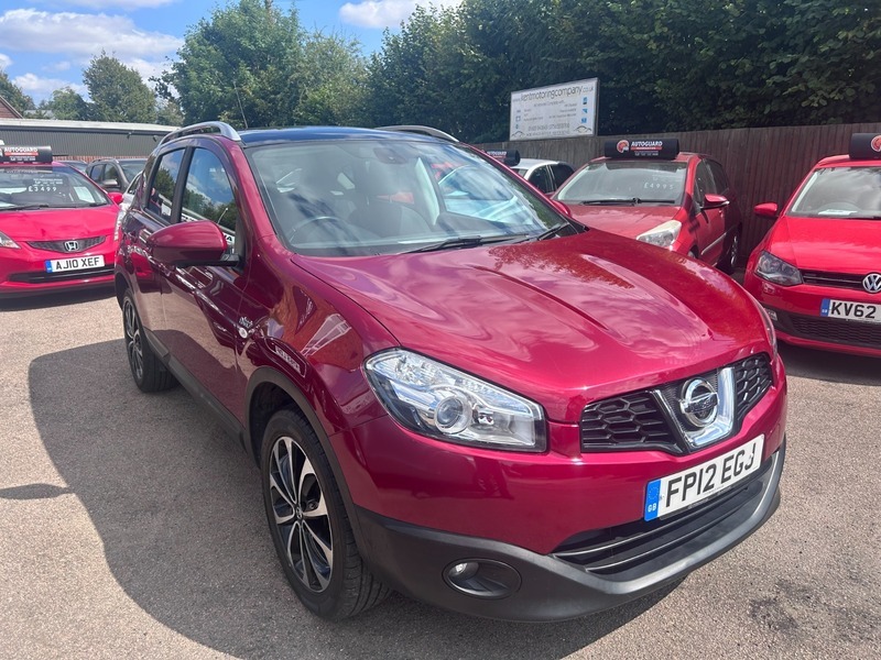 Nissan Qashqai N-tec Plus Red #3