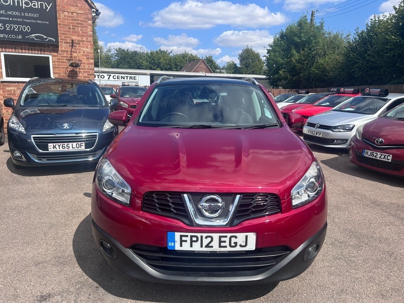 Nissan Qashqai N-tec Plus Red #2