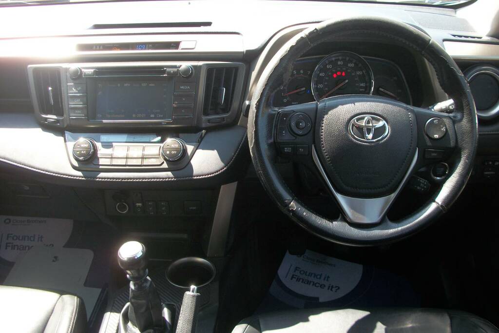 Toyota Rav 4 2.0 D-4d Invincible Grey #5