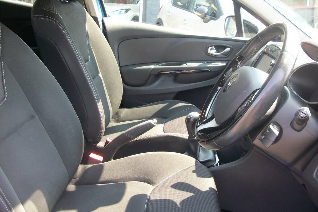 Renault Clio 1.2 16V Dynamique Nav Blue #2