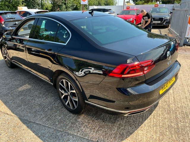 Volkswagen Passat 1.4 Tsi 13Kwh Gte Saloon Plug-in Hybrid RE21XHJ Black #5