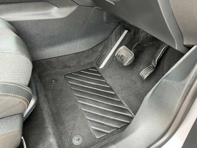 Peugeot 5008 Puretech Ss Gt Line Premium Grey #76