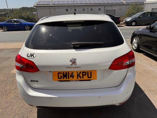 Peugeot 308 SW E-hdi Allure Estate White #4