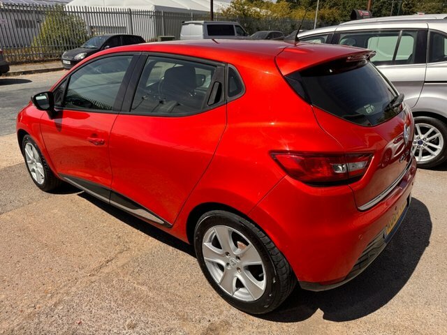 Renault Clio 16V Dynamique Medianav Hatchback Red #5