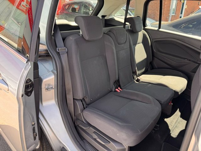 Ford Grand C-Max Grand C-max Titanium X Tdci White #16