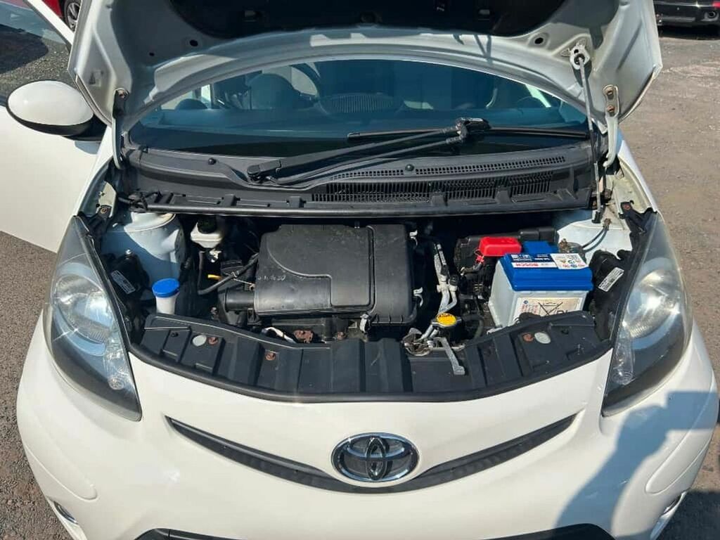 Toyota Aygo 1.0 Vvt-i Ice Euro 5 Red #13