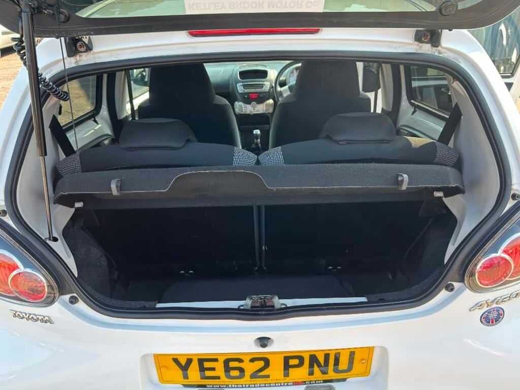Toyota Aygo 1.0 Vvt-i Ice Euro 5 Red #10