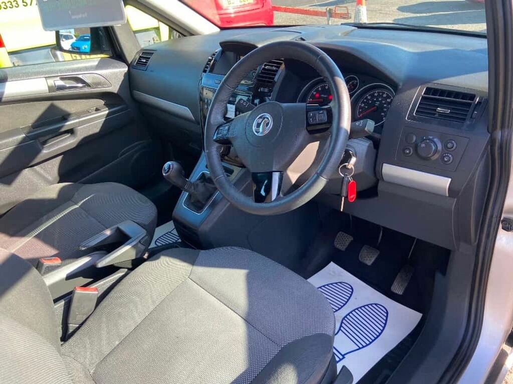 Vauxhall Zafira 2.0 Cdti Ecoflex Tech Line Red #7