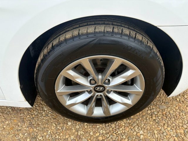 Hyundai I40 1.7L Se Nav Business Silver #51