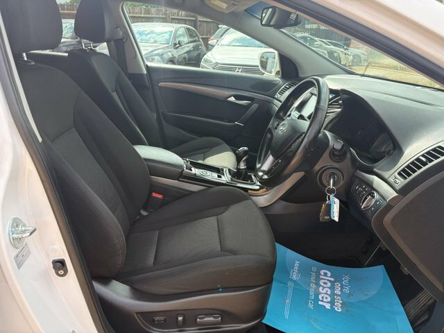 Hyundai I40 1.7L Se Nav Business Silver #11