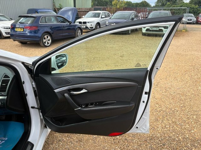 Hyundai I40 1.7L Se Nav Business Silver #37