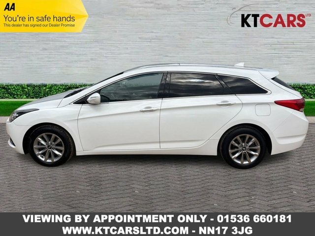Hyundai I40 Crdi Blue Drive Se White #2
