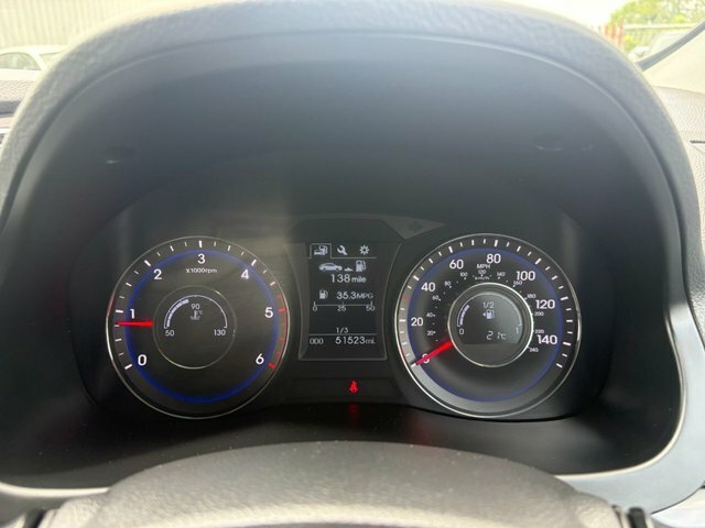 Hyundai I40 1.7L Se Nav Business Silver #18