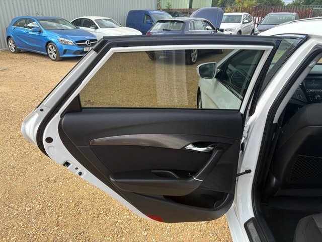 Hyundai I40 1.7L Se Nav Business Silver #43