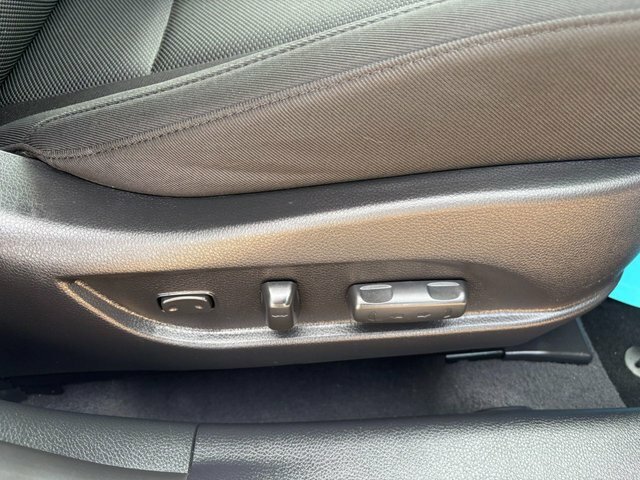 Hyundai I40 1.7L Se Nav Business Silver #14