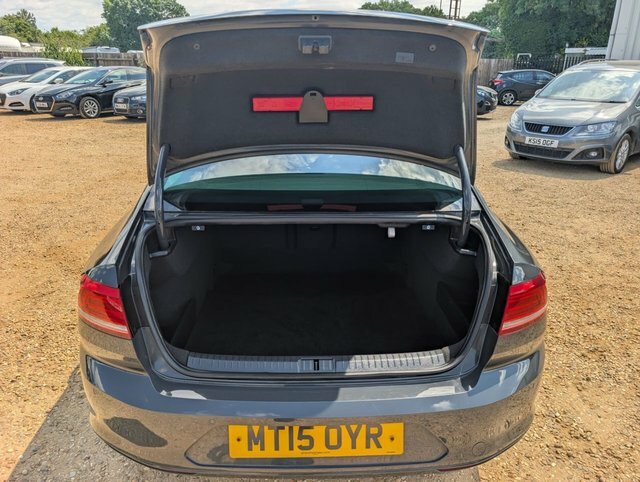 Volkswagen Passat Estate 2.0 Tdi Bluemotion Tech Se Business Dsg Eur Silver #43