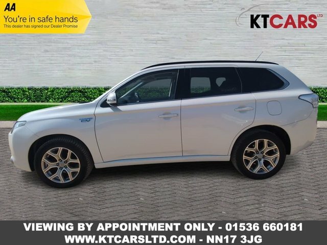Mitsubishi Outlander 12Kwh Gx4h Suv White #2