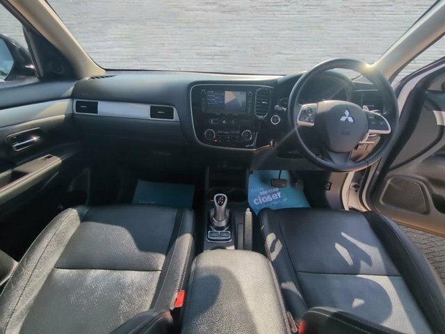 Mitsubishi Outlander 2.0H 12Kwh Gx4h Suv Plug-in Hybrid Cvt Black #9