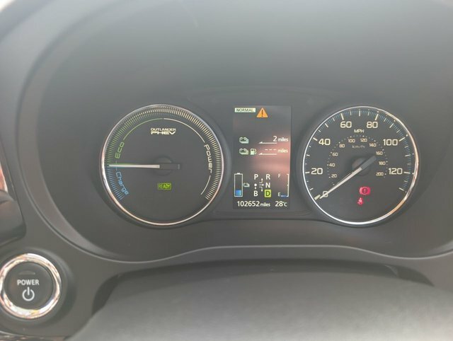 Mitsubishi Outlander 2.0H 12Kwh Gx4h Suv Plug-in Hybrid Cvt Black #16
