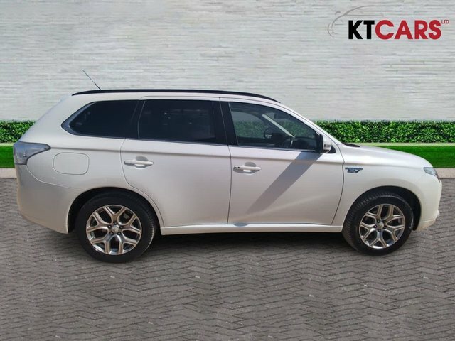 Mitsubishi Outlander 12Kwh Gx4h Suv White #6