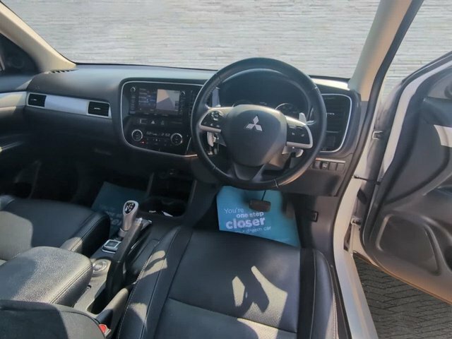 Mitsubishi Outlander 2.0H 12Kwh Gx4h Suv Plug-in Hybrid Cvt Black #12