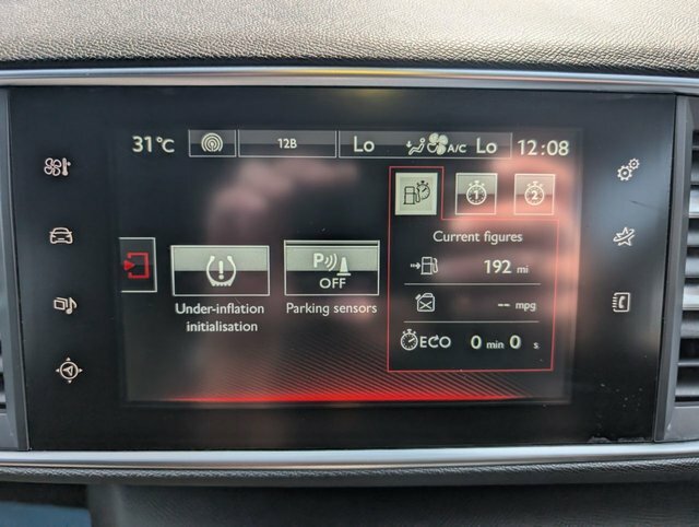 Peugeot 308 Hatchback Red #28