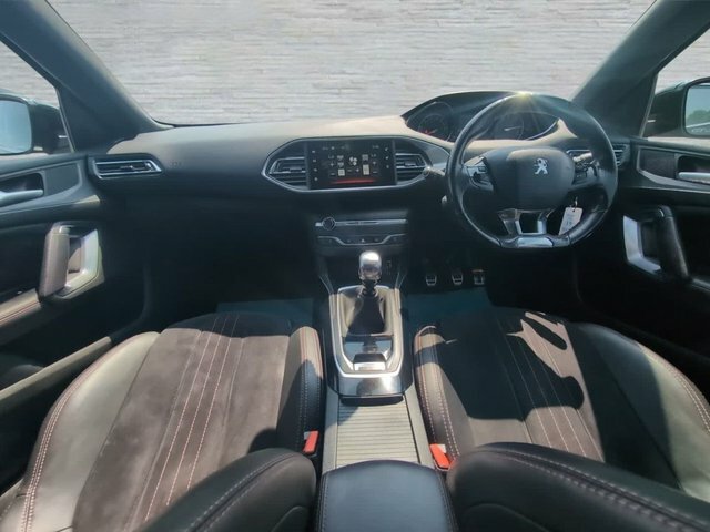 Peugeot 308 Hatchback Red #13