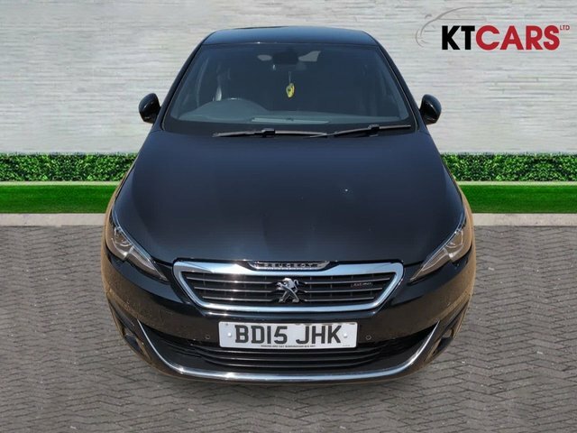 Peugeot 308 Hatchback Red #9