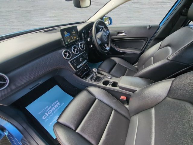 Mercedes-Benz A Class A180d Sport Executive Hatchback PL66VDP Blue #2