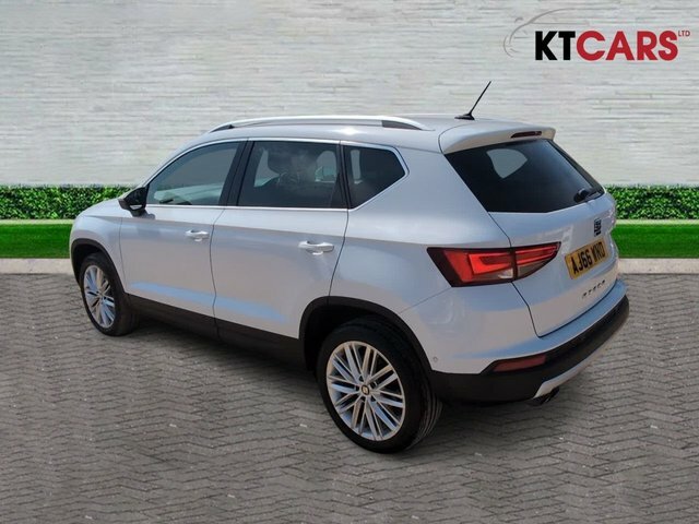 Seat Ateca Ecotsi Xcellence Suv White #3