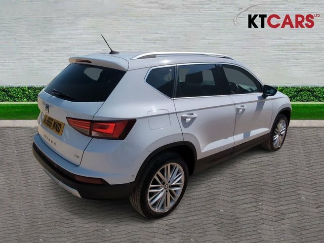 Seat Ateca Ecotsi Xcellence Suv White #4