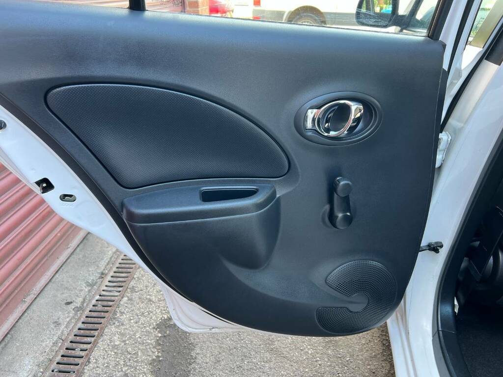 Nissan Micra 1.2 Acenta White #6