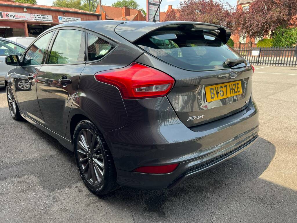 Ford Focus 1.0 Ecoboost 125 St-line Grey #6