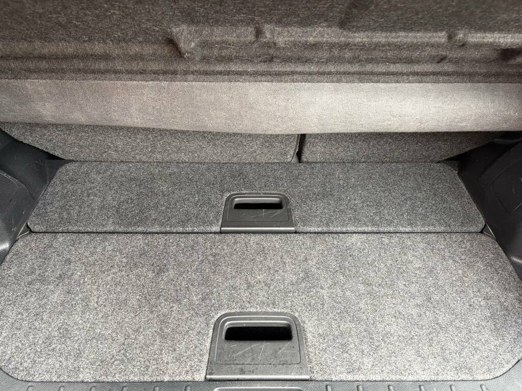 Nissan Note 2009 Nissan Notenbsp1.6 16V Visia Euro 4 Silver #25