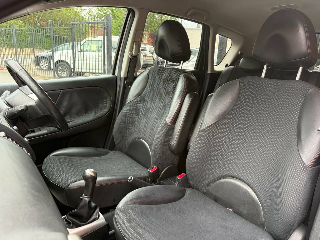 Nissan Note 2009 Nissan Notenbsp1.6 16V Visia Euro 4 Silver #20