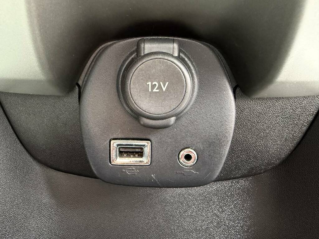 Toyota Aygo Hatchback Blue #16