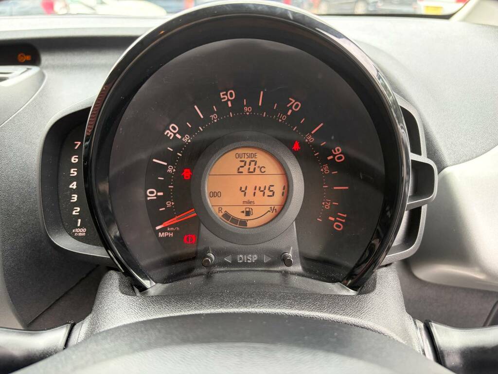 Toyota Aygo Hatchback Blue #12
