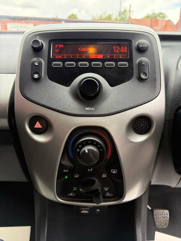 Toyota Aygo Hatchback Blue #15