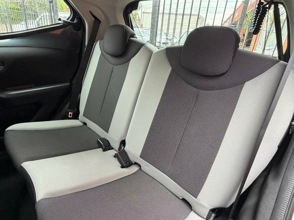 Toyota Aygo Hatchback Blue #24