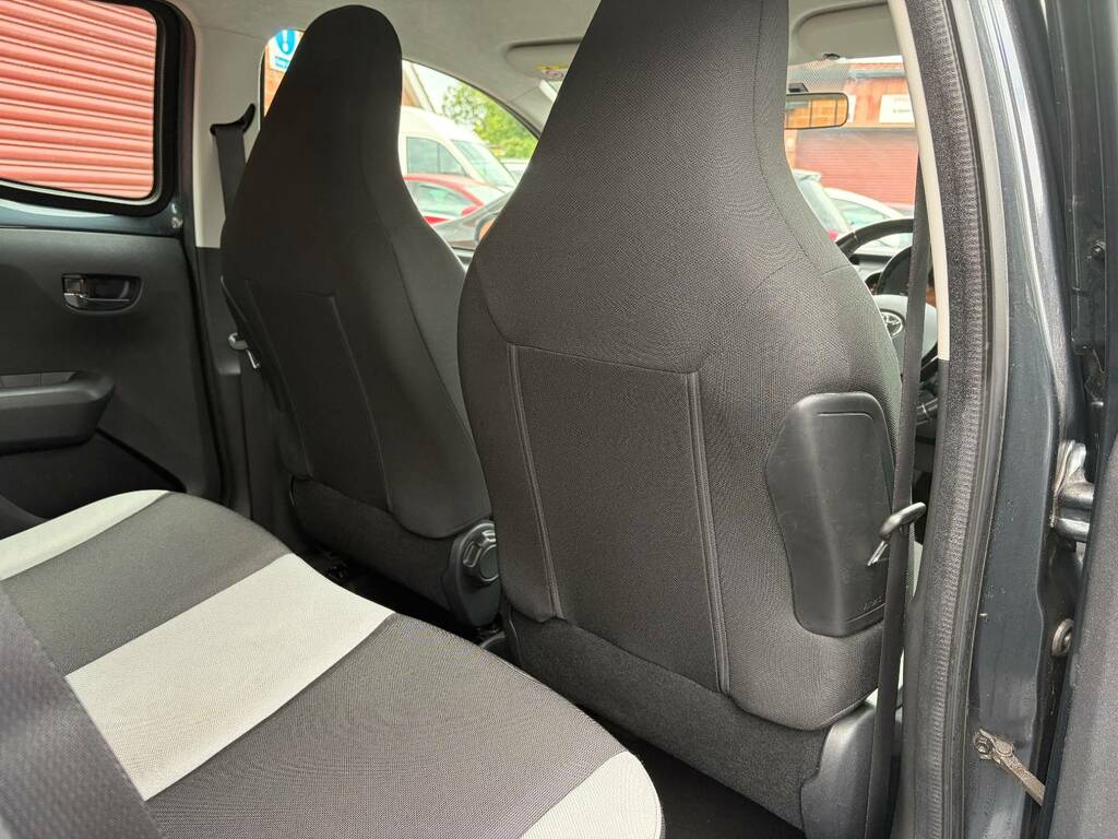 Toyota Aygo Hatchback Blue #21