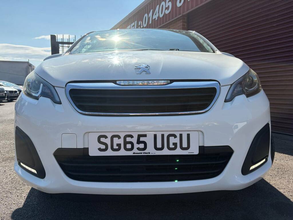 Peugeot 108 1.0 Active White #2