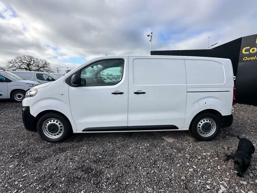 Citroen Dispatch 1.5 Bluehdi 1000 Enterprise Pro M Fwd 2 Euro 6 S LA71GYE White #4