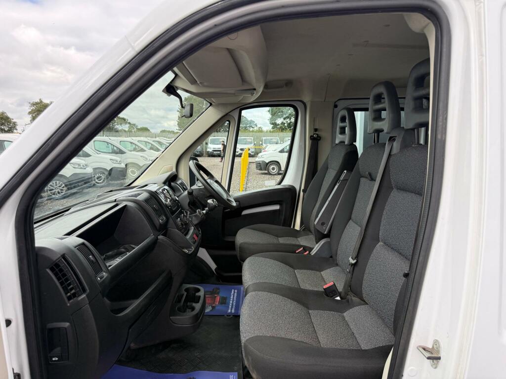 Fiat Ducato 2.3L 35 Maxi Pv Multijet II 0D 160 Bhp White #17