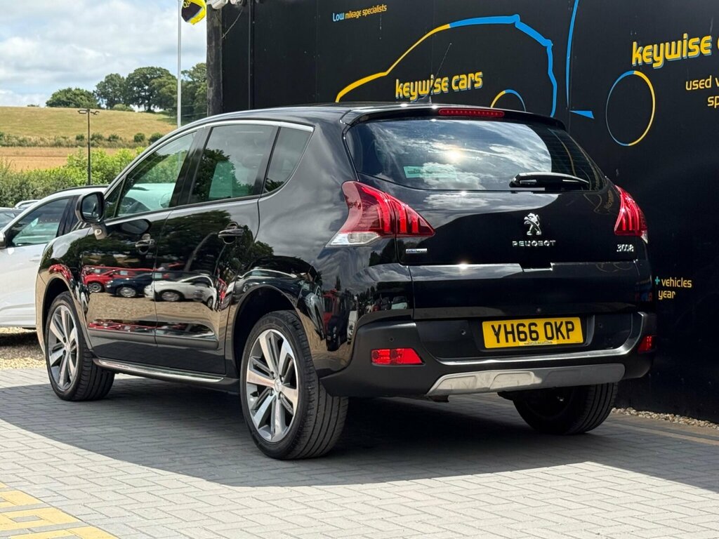 Peugeot 3008 1.2 Puretech Allure Euro 6 Ss Black #3